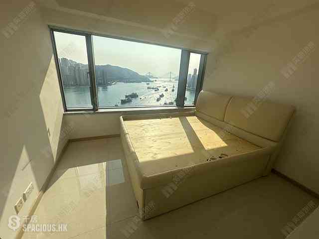 Tsuen Wan - Ocean Pride 03