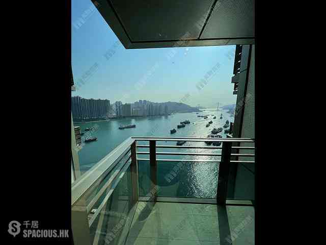 Tsuen Wan - Ocean Pride 12