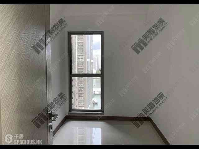 Tsuen Wan - Ocean Pride Phase 3A Ocean Supreme Block 1 04