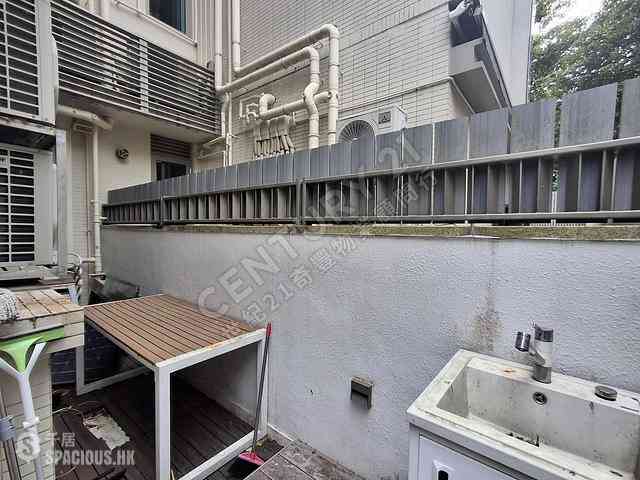Sai Kung - The Mediterranean Block 1 03