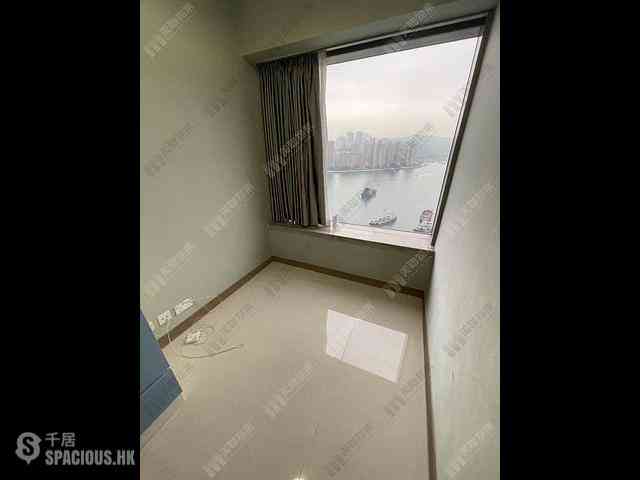 Tsuen Wan - Ocean Pride Phase 3A Ocean Supreme Block 5A 03