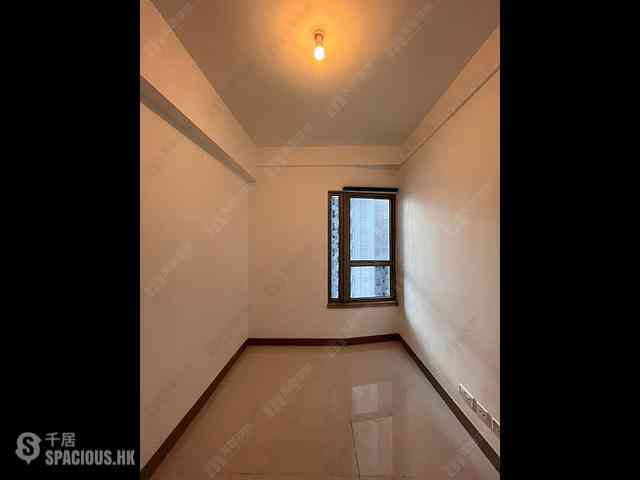 Tsuen Wan - Ocean Pride Phase 3A Ocean Supreme Block 2A 05