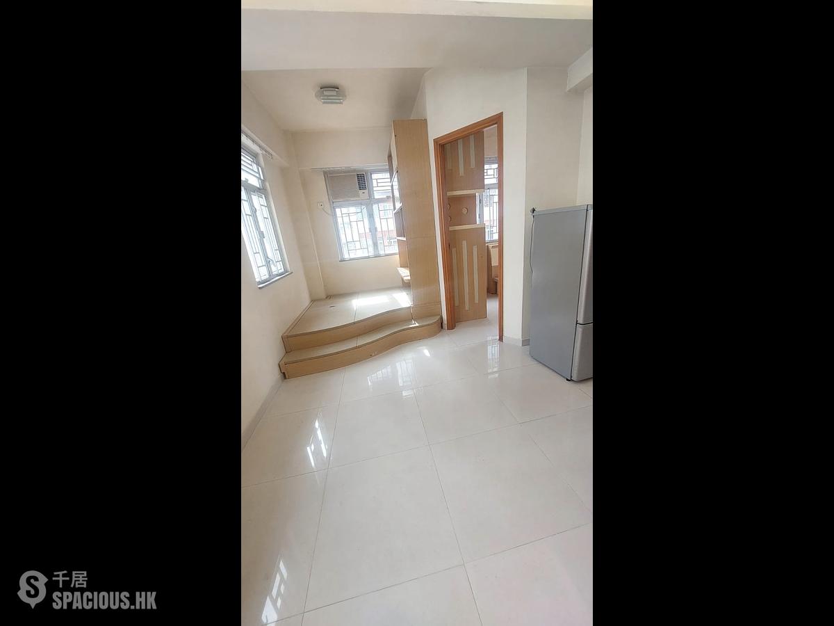 Jordan - Kay Pont Building 01