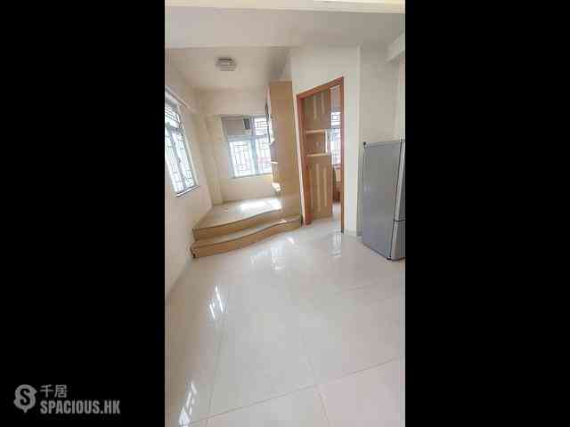 Jordan - Kay Pont Building 01