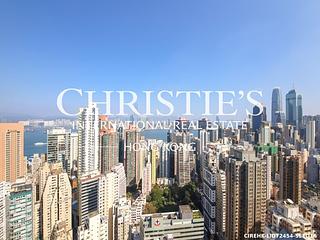 Sai Ying Pun - Centre Place 02