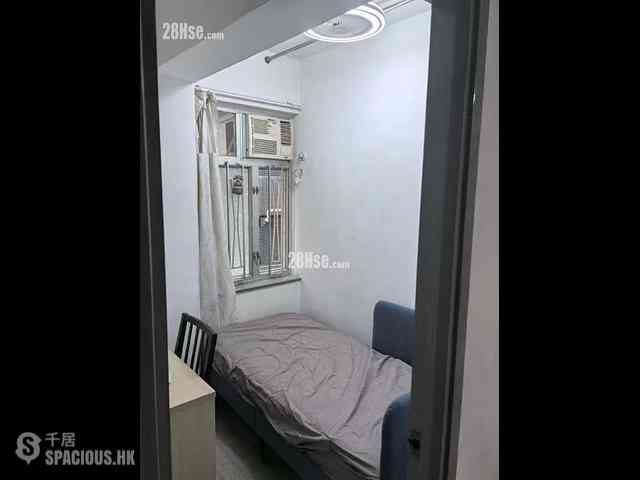 Causeway Bay - Cathay Mansion 07