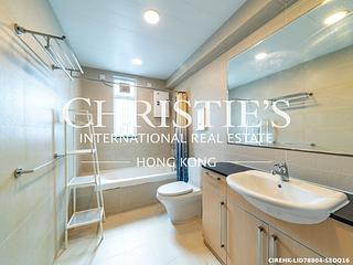Mid Levels Central - Wealthy Heights 12