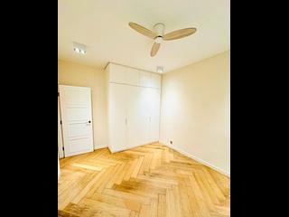 Mid Levels Central - Pearl Gardens 07