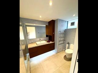 Mid Levels Central - Pearl Gardens 09