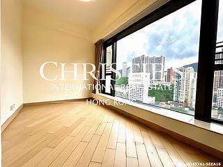 Causeway Bay - Park Haven 07