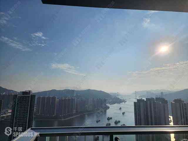 Tsuen Wan - The Dynasty Block 2 01