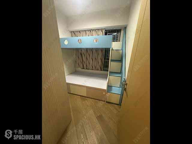 Tsuen Wan - Parc City Block 3 04