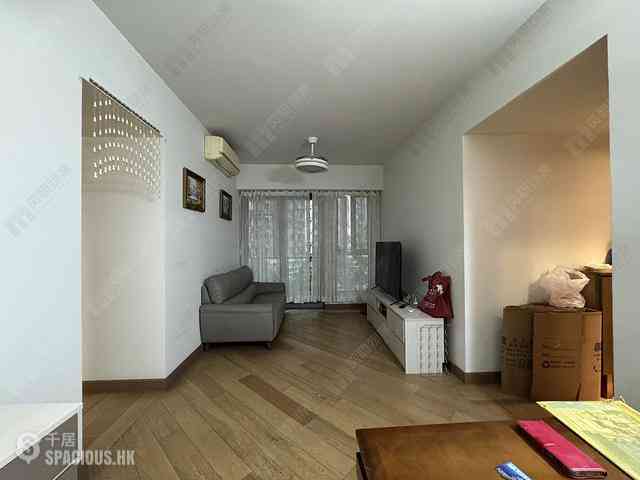 Tsuen Wan - Parc City Block 3 09