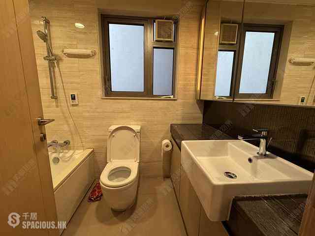 Tsuen Wan - Parc City Block 3 11