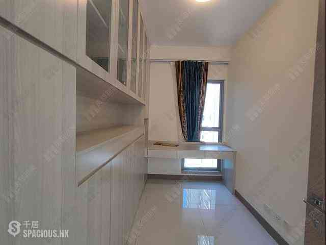 Tsuen Wan - Ocean Pride Phase 3A Ocean Supreme Block 5A 14