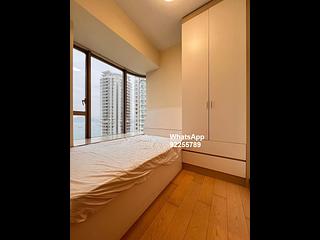 Kennedy Town - Cadogan 05