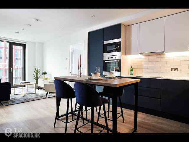 Manchester - Vita Living Circle Square 01