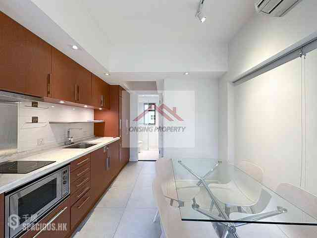 Wan Chai - New Sun House 01