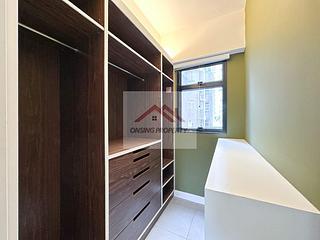 Wan Chai - New Sun House 08