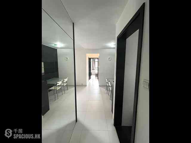 Quarry Bay - Kornhill Block R 06