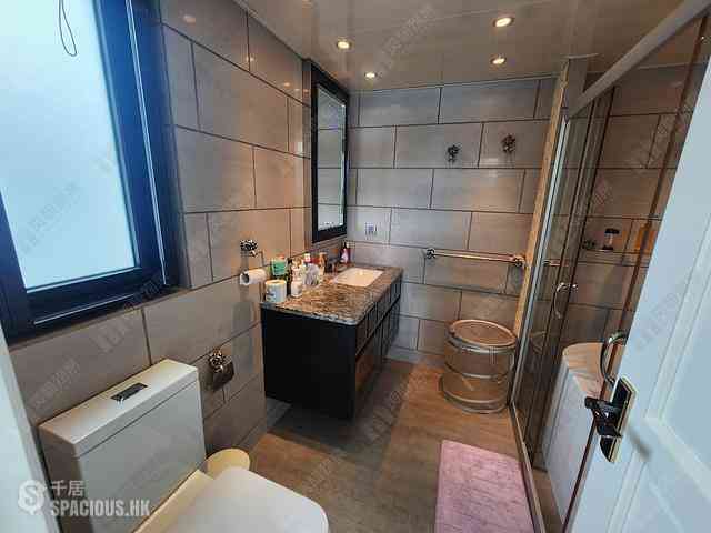 Ting Kau - Royal Dragon Villa 16