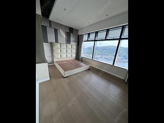 Yau Kom Tau - The Westminster Terrace 03