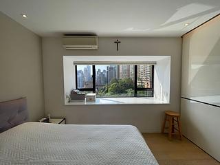 Happy Valley - The Broadville 04