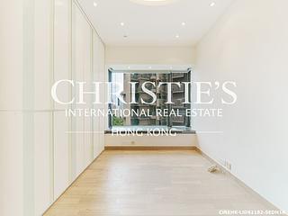 Mid Levels Central - 11, Macdonnell Road 08