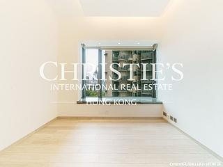 Mid Levels Central - 11, Macdonnell Road 09