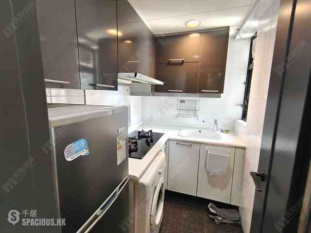 Ma Wan - Park Island Phase 1 Block 16 08