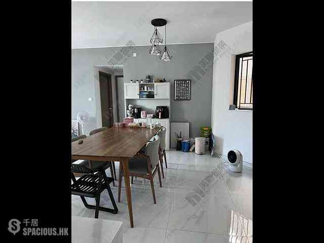 Ma Wan - Park Island Phase 1 Block 16 21