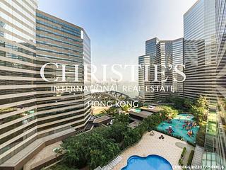 Wan Chai - Convention Plaza Apartments 02