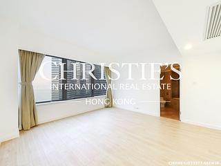 Wan Chai - Convention Plaza Apartments 05