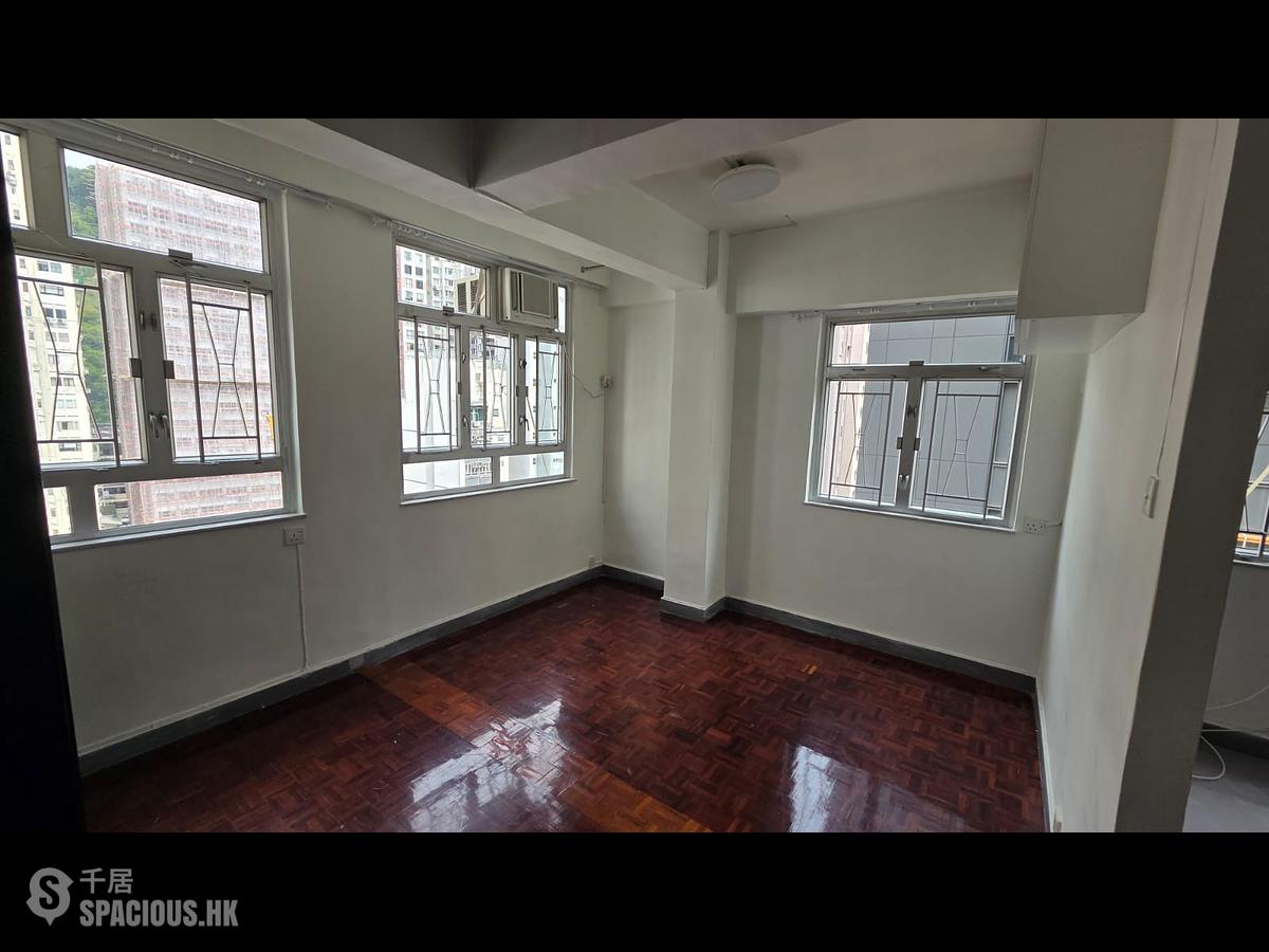 Tin Hau - Kam Kee Building 01
