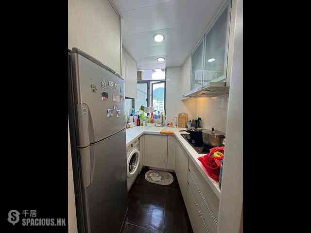 Tung Chung - Tung Chung Crescent Phase 2 Block 9 01