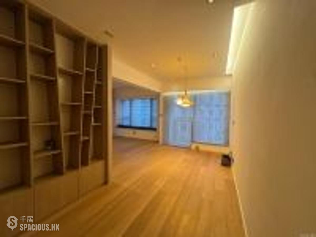 Wan Chai - The Avenue Phase 1 01