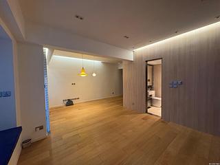 Wan Chai - The Avenue Phase 1 03