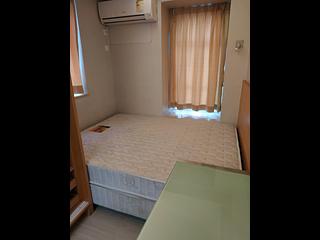 Causeway Bay - Lee King Mansion 03