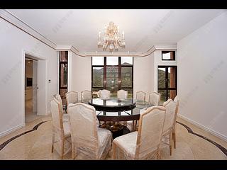 Jardines Lookout - Park Place Block C 03
