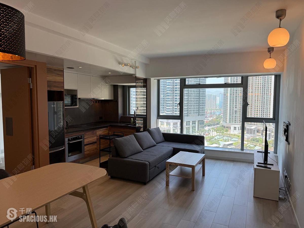 West Kowloon - The Harbourside Block 1 01