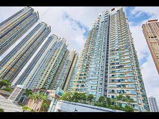 West Kowloon - The Waterfront Phase 2 Block 6 17