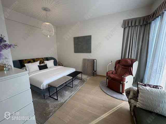 Gold Coast / So Kwun Wat - The Bloomsway 06