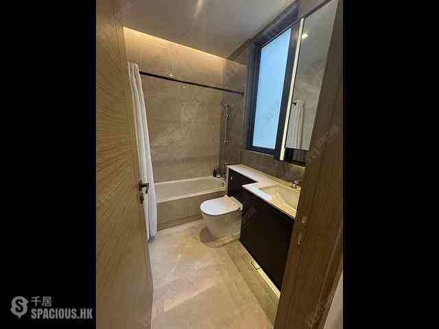 Gold Coast / So Kwun Wat - The Bloomsway 14