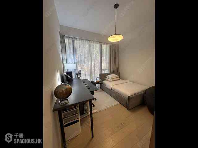 Gold Coast / So Kwun Wat - The Bloomsway 15