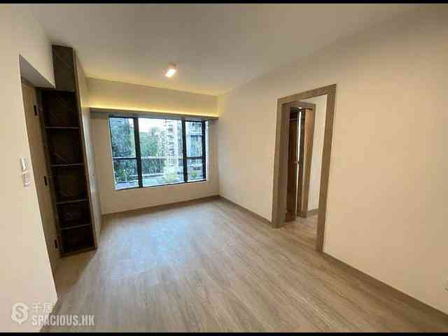 Mid Levels Central - Peach Blossom 01