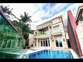The Peak - 28, Gough Hill Road 02