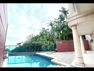 The Peak - 28, Gough Hill Road 05