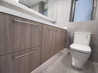 West Kowloon - Sorrento Phase 1 Block 5 06