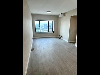 West Kowloon - Sorrento Phase 1 Block 5 16