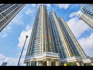 West Kowloon - Sorrento Phase 1 Block 5 17